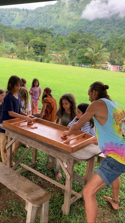 Building Wooden Games, Collaboration, And So Much Fun !